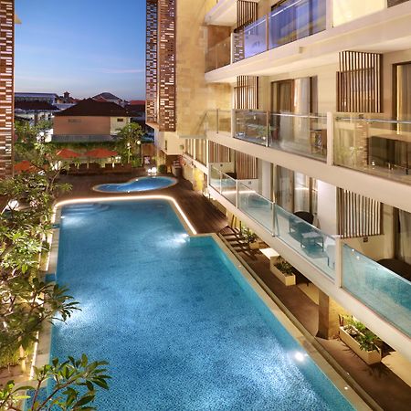 Harper Kuta Hotel By Aston Legian Zewnętrze zdjęcie