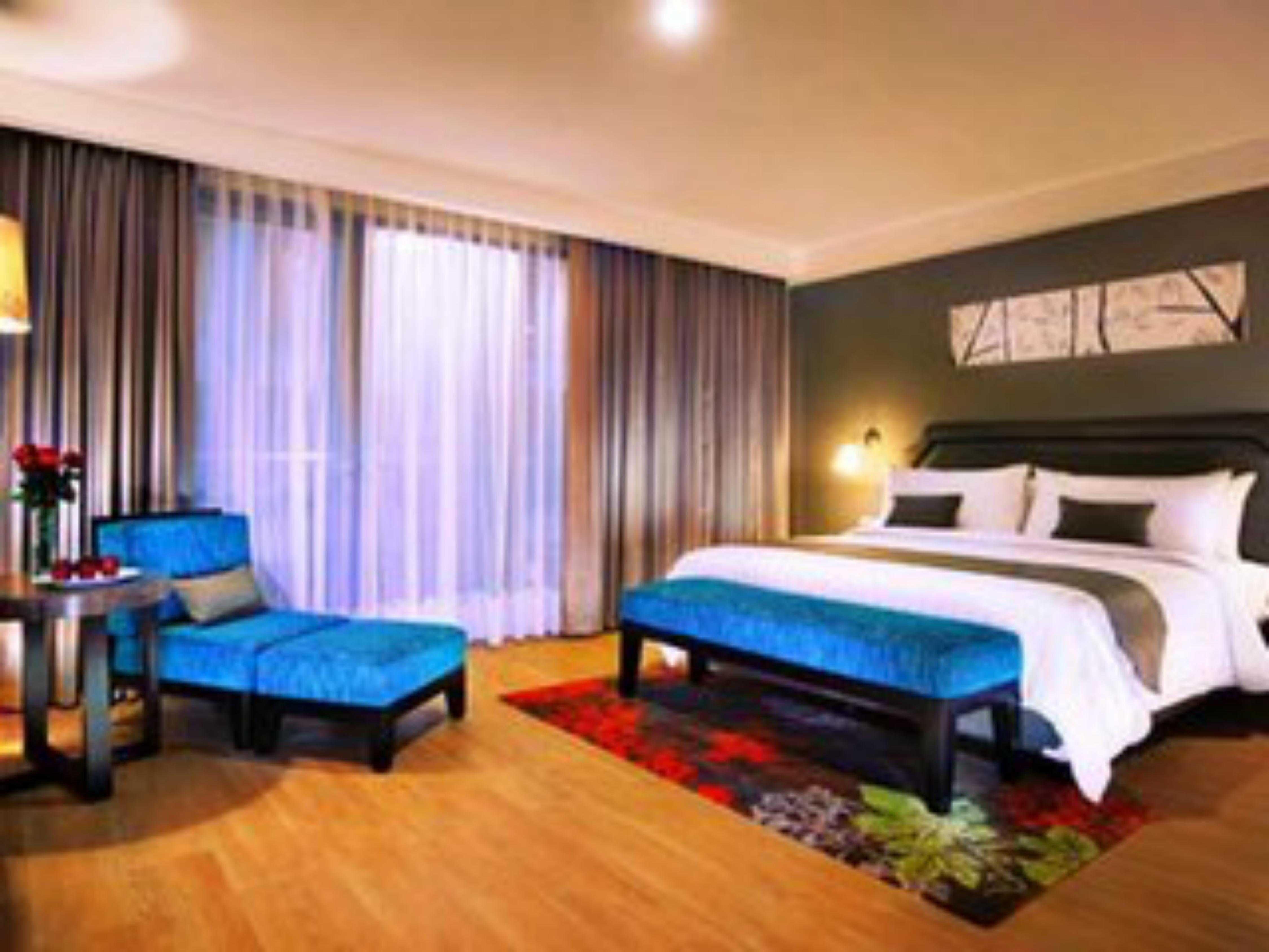 Harper Kuta Hotel By Aston Legian Zewnętrze zdjęcie