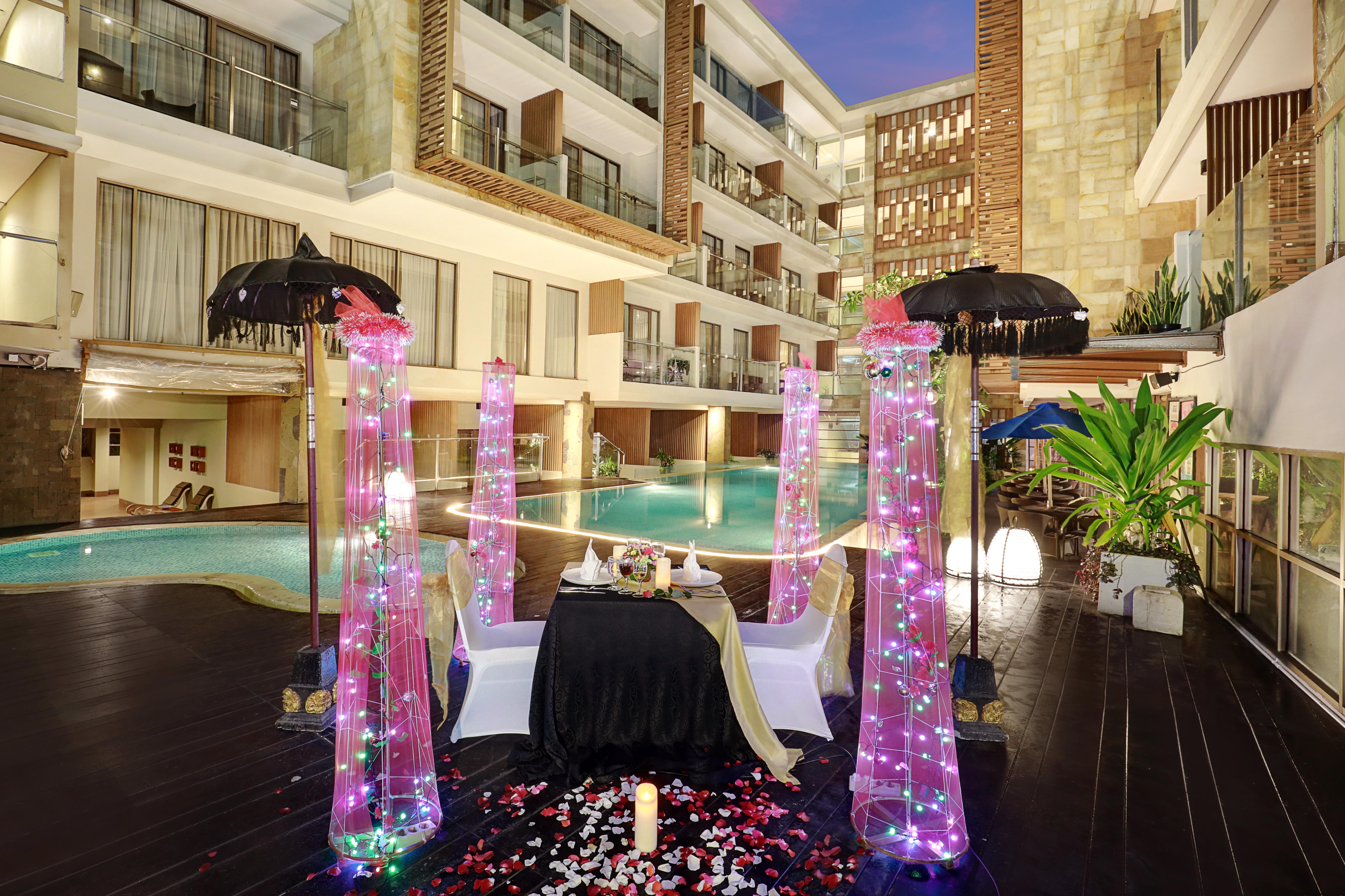 Harper Kuta Hotel By Aston Legian Zewnętrze zdjęcie
