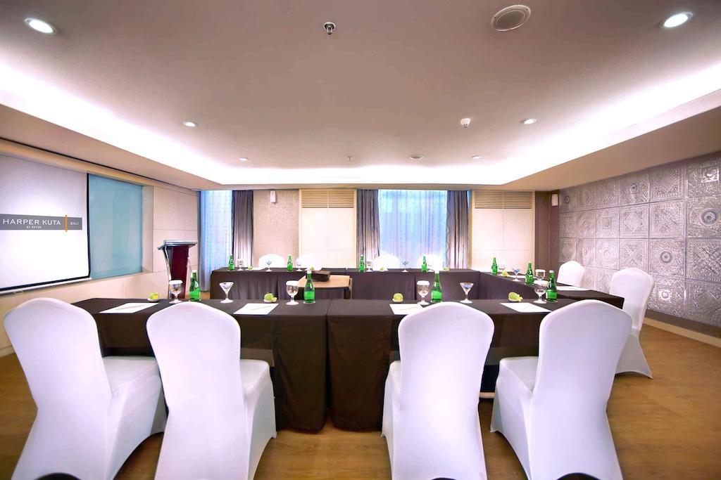 Harper Kuta Hotel By Aston Legian Zewnętrze zdjęcie