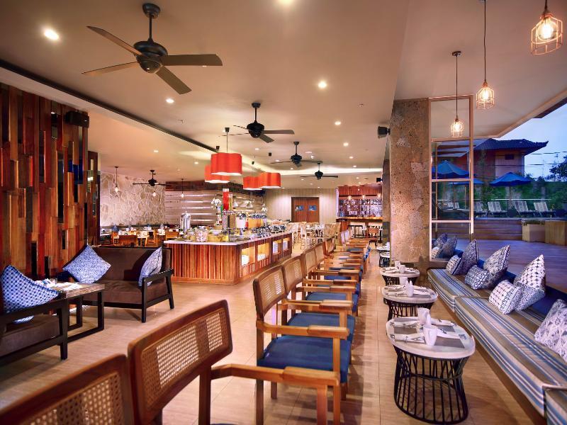 Harper Kuta Hotel By Aston Legian Zewnętrze zdjęcie